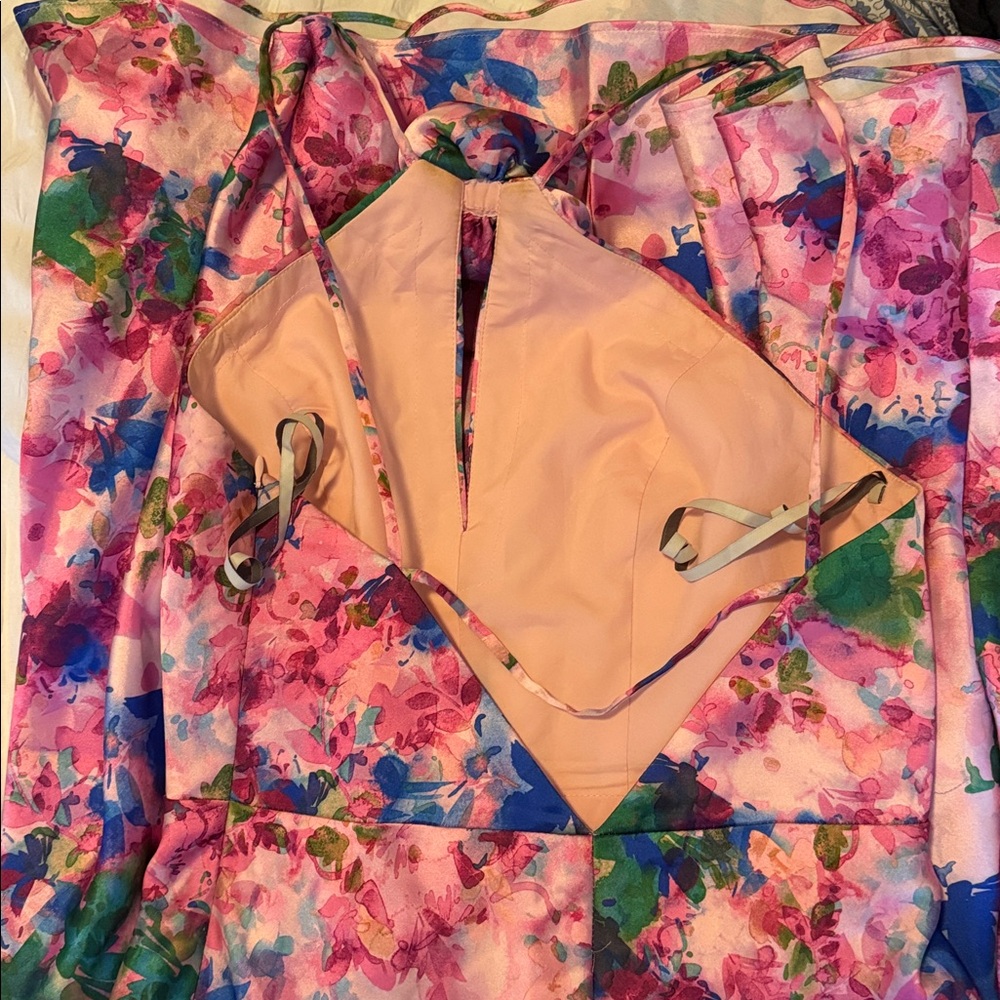 Monique Lhuillier Violette Pink Floral Halter Satin Maxi Dress - Picture 3 of 4